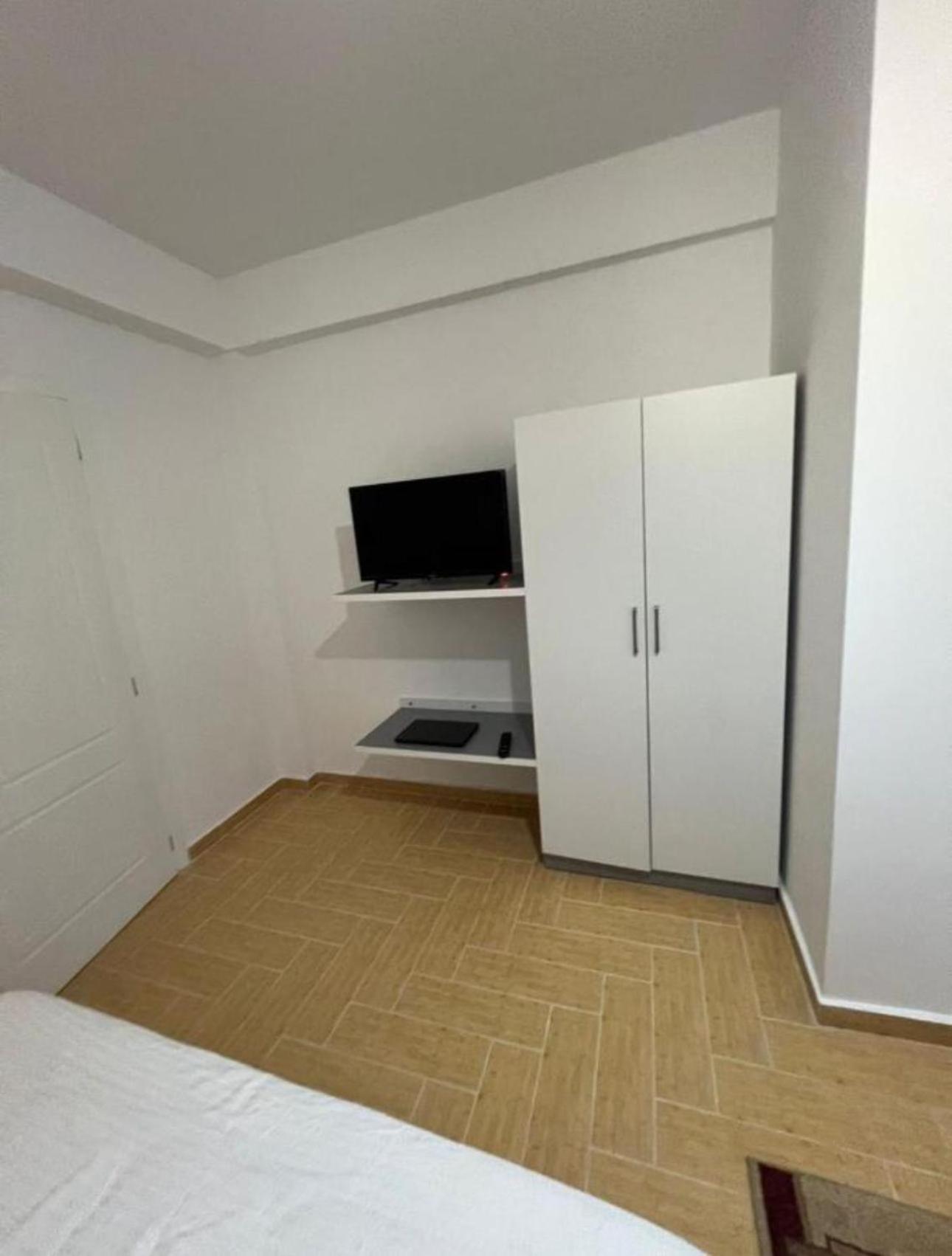 Vila Kasemi Fier Exteriör bild