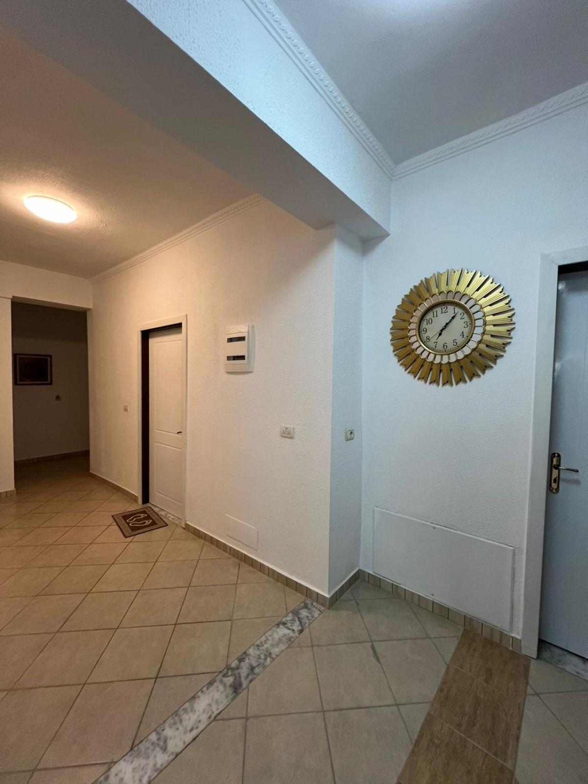 Vila Kasemi Fier Exteriör bild